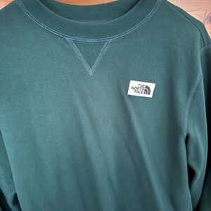 The North Face Green Crewneck Sweater with Ribbed Collar